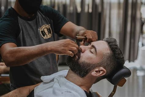 Kurangnya Keahlian dan Profesionalisme Barber di Barbershop Indonesia
